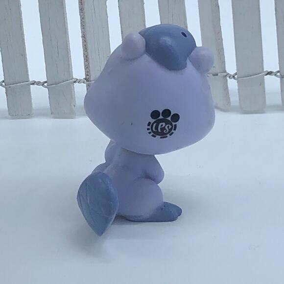 BLUESY BEAVERTON BEAVER #173 - Authentic Littlest Pet Shop - Hasbro LPS - Picture 2 of 4